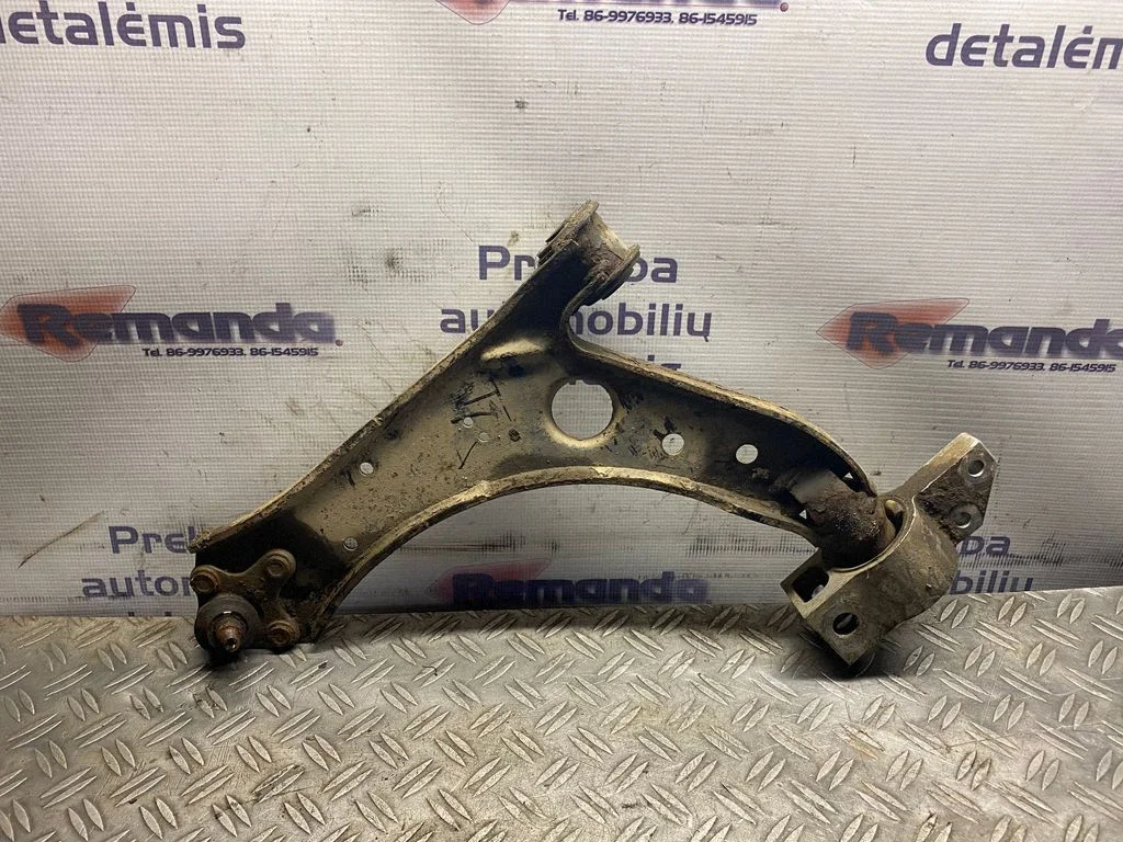 Front lower control arm/wishbone – front left