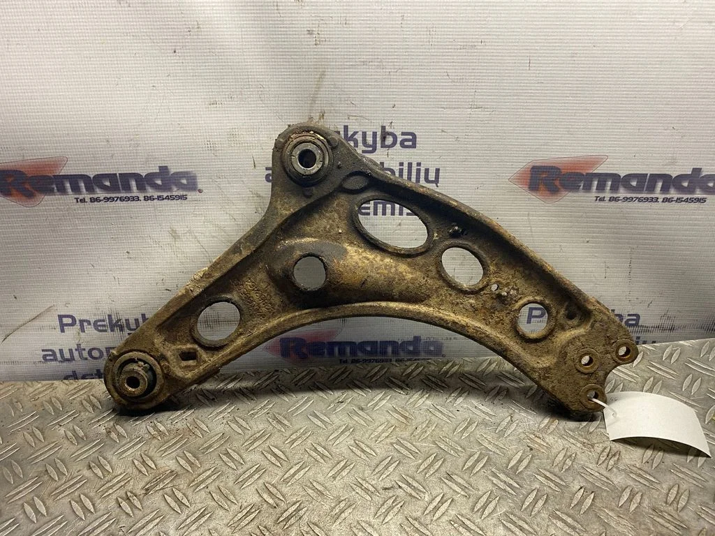 Front lower control arm/wishbone – front left