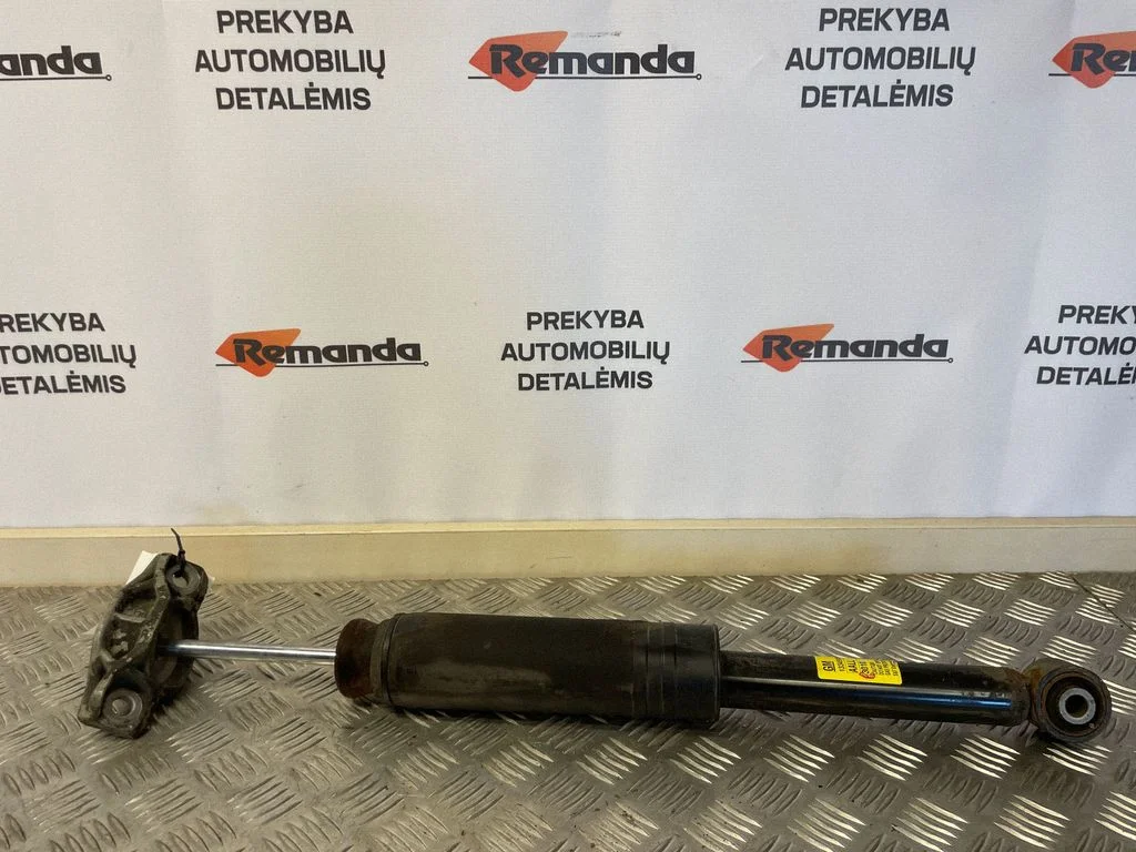Rear shock absorber/damper – rear left