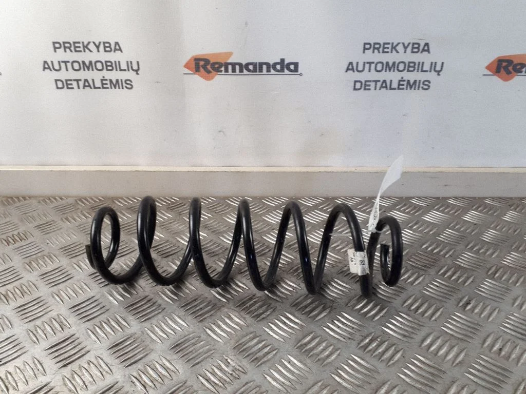 Rear coil spring 5Q0511121