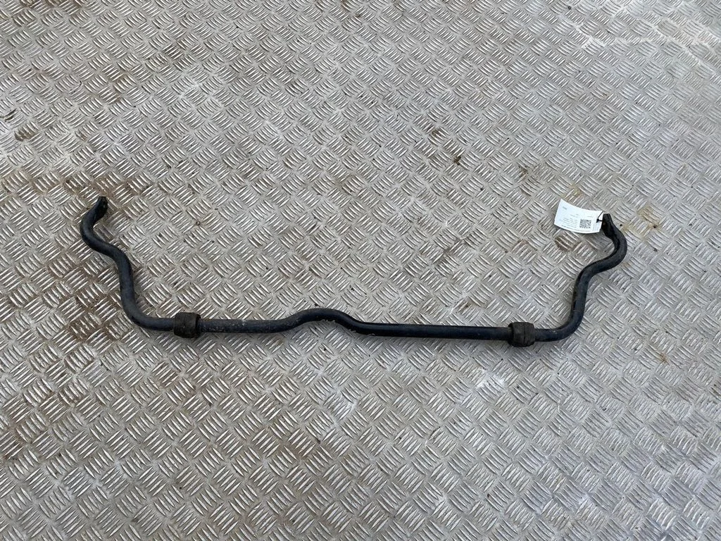 Tagumine stabilisaator – Mercedes-Benz CLA-klass C117 X117 W117 (2013-2019)