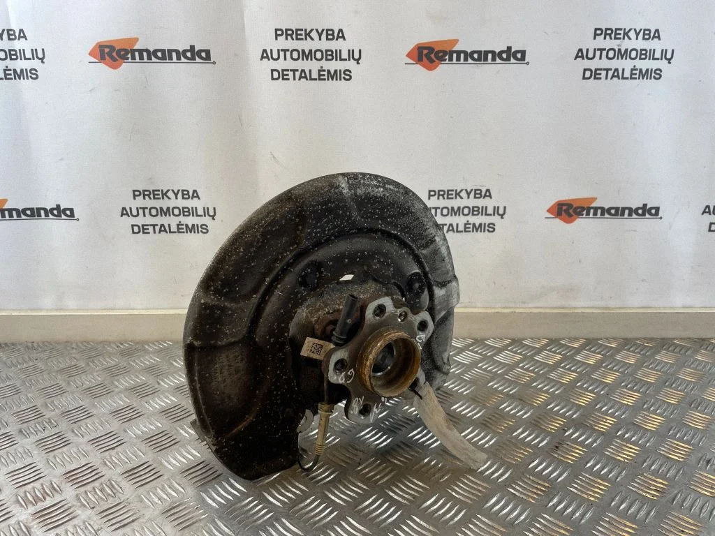 Piasta tylna 6861802