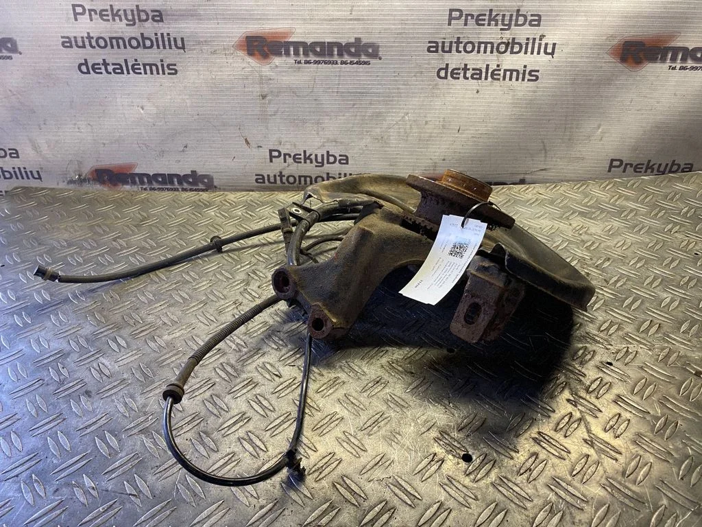 Aizmugurējā rumba – aizmugurējā kreisā