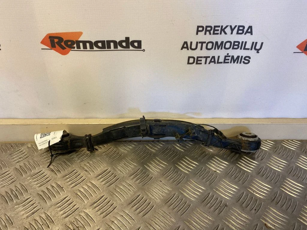Rear control arm A1664230823
