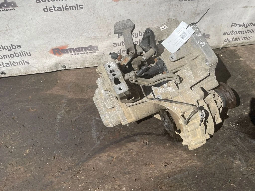 Mechaninė 6 pavarų dėžė