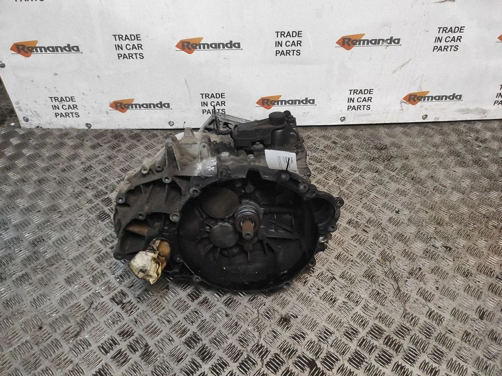 Mechaninė 6 pavarų dėžė