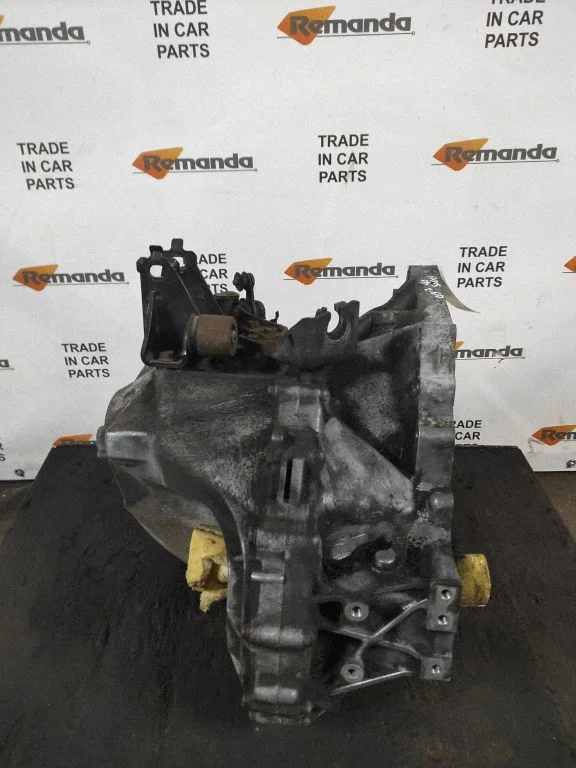 Mechaninė 6 pavarų dėžė