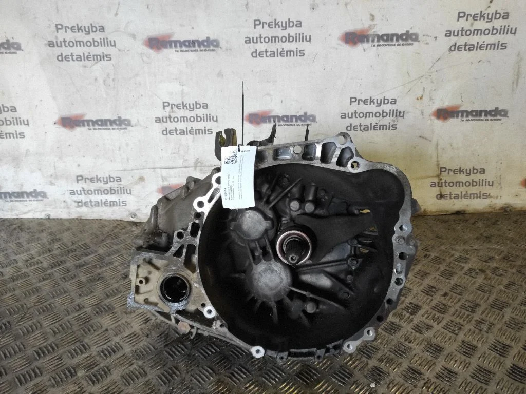 Mechaninė 6 pavarų dėžė