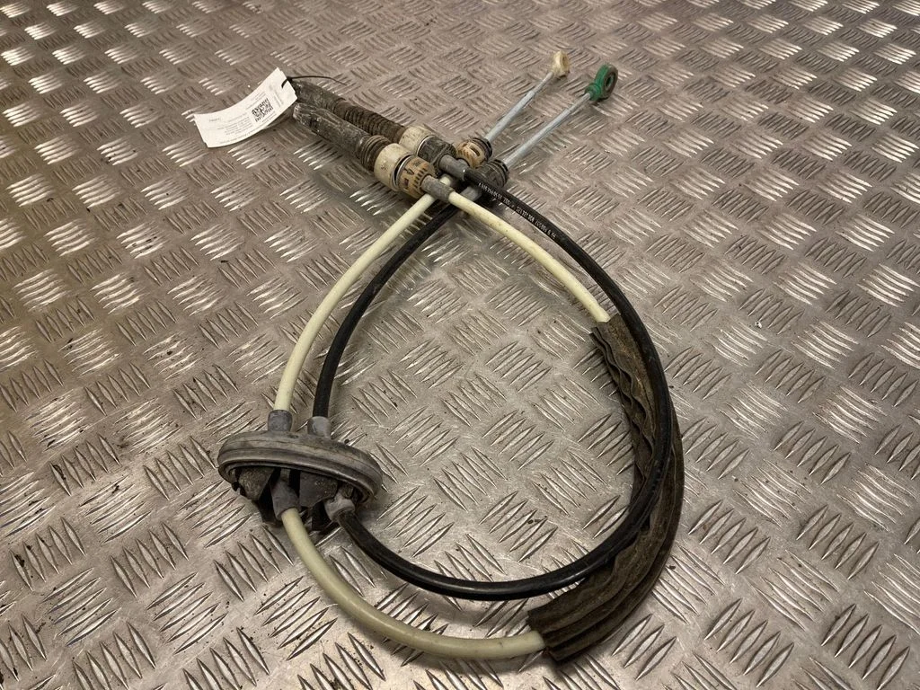 Pārnesumu pārslēgšanas trose A9062600551