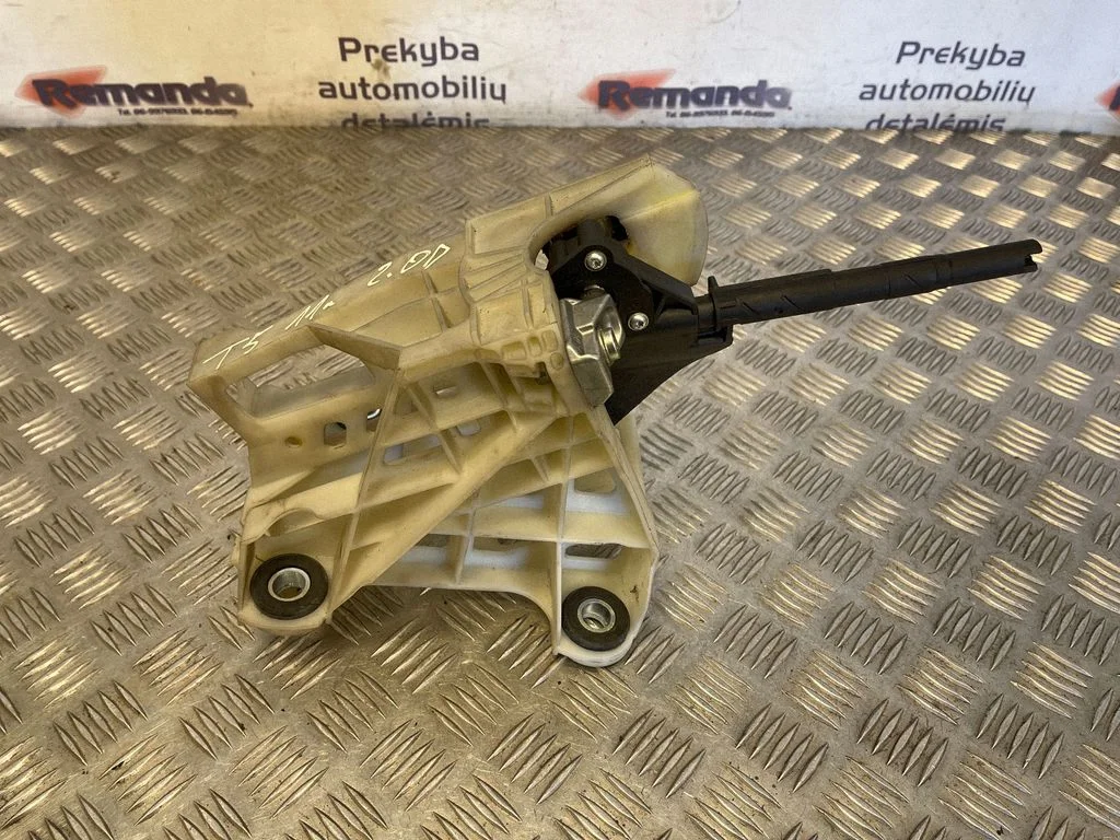 Gear selector mechanism – Volkswagen Transporter - Caravelle T5 (2003-2015)