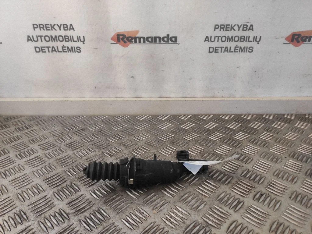 Clutch master cylinder