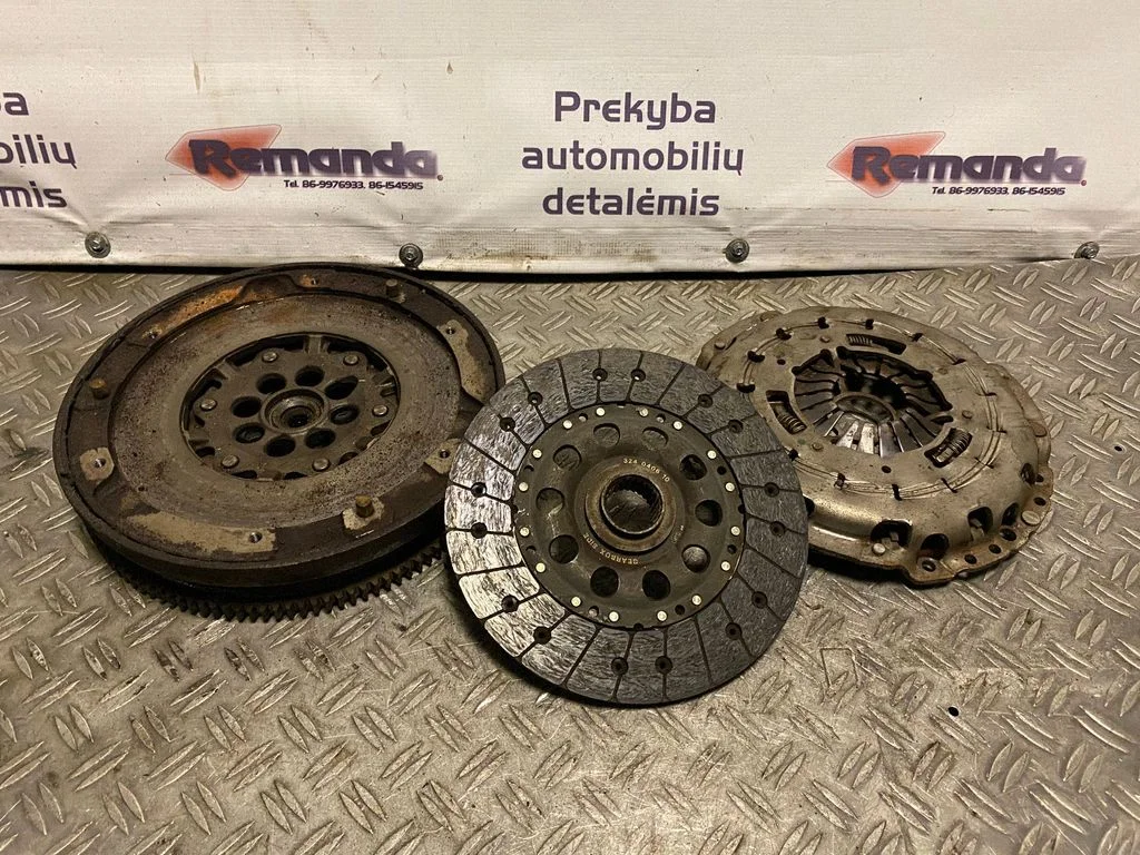 Clutch set kit – BMW 5 Series F10 F11 (2009-2016)
