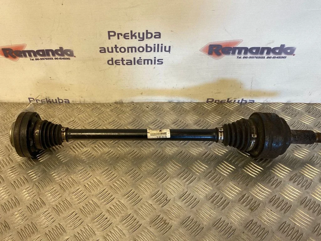 Aizmugurējā pusass 7L0501201A