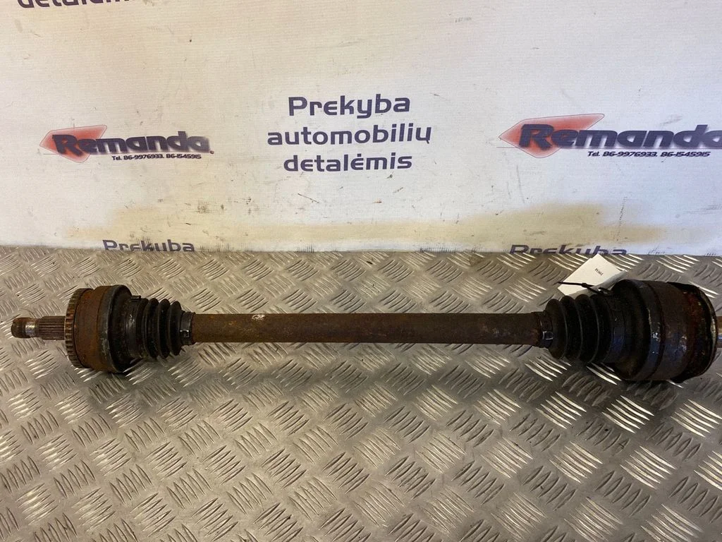 Rear driveshaft