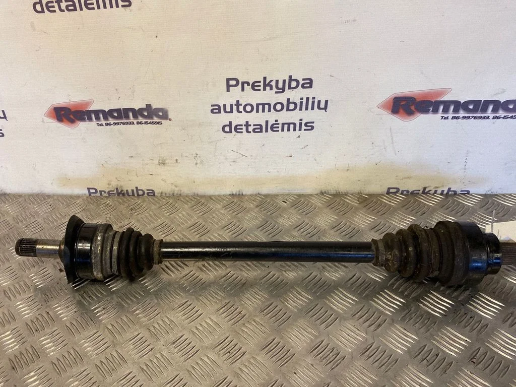 Rear driveshaft 7622853