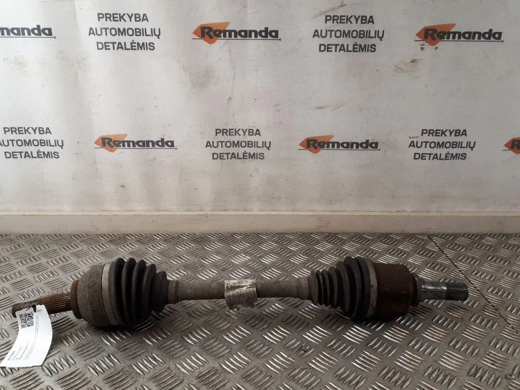 Front driveshaft 391018596R