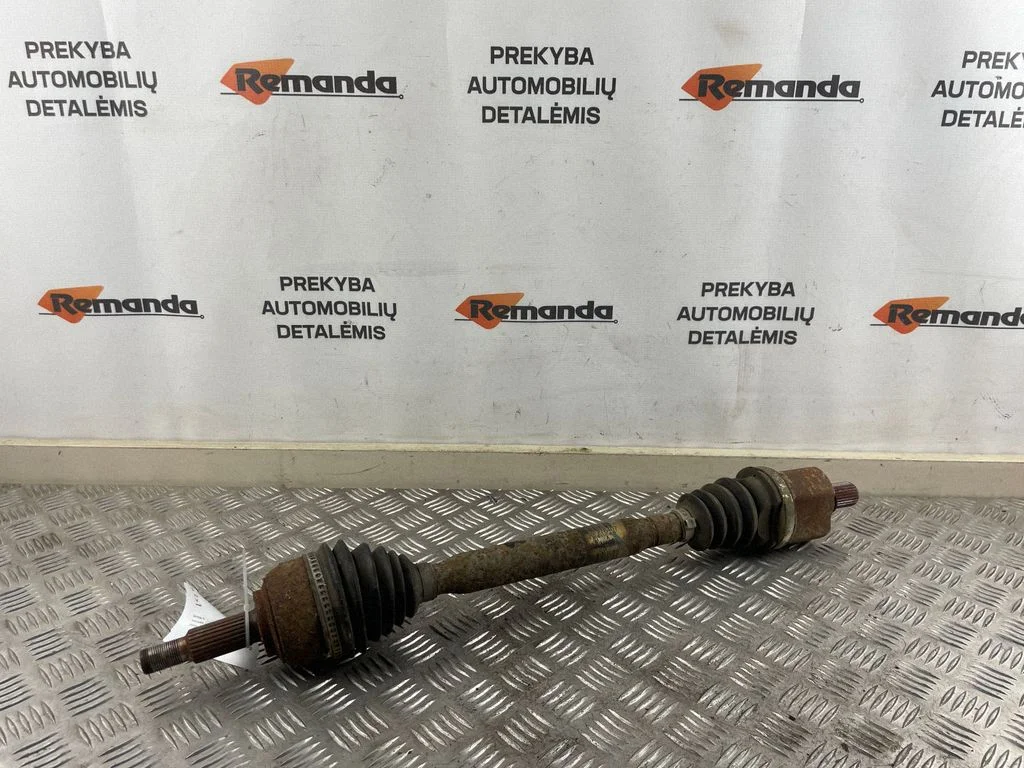 Priekšējā pusass 8200276407