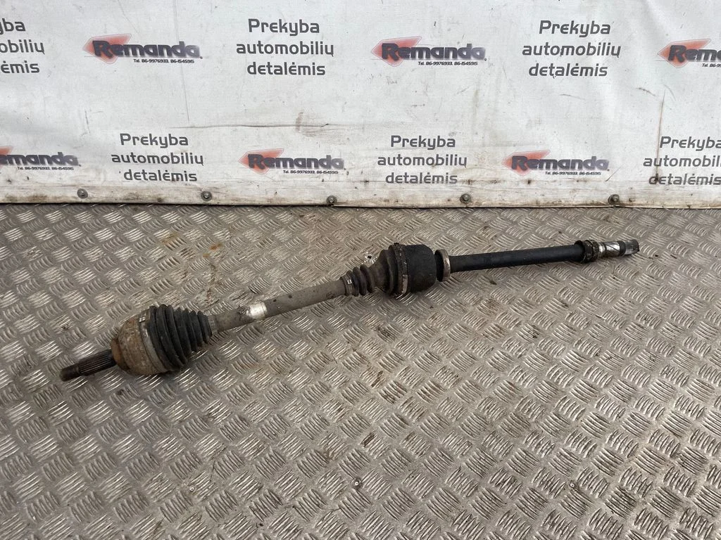 Front driveshaft – front right