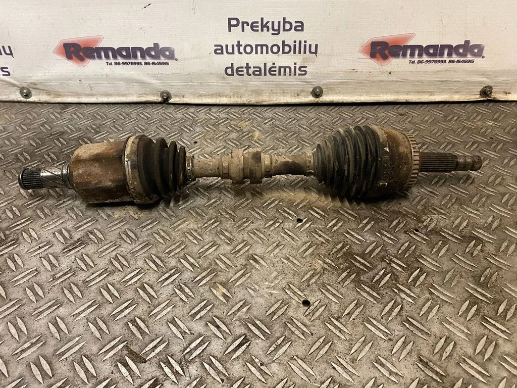 Front driveshaft – front left