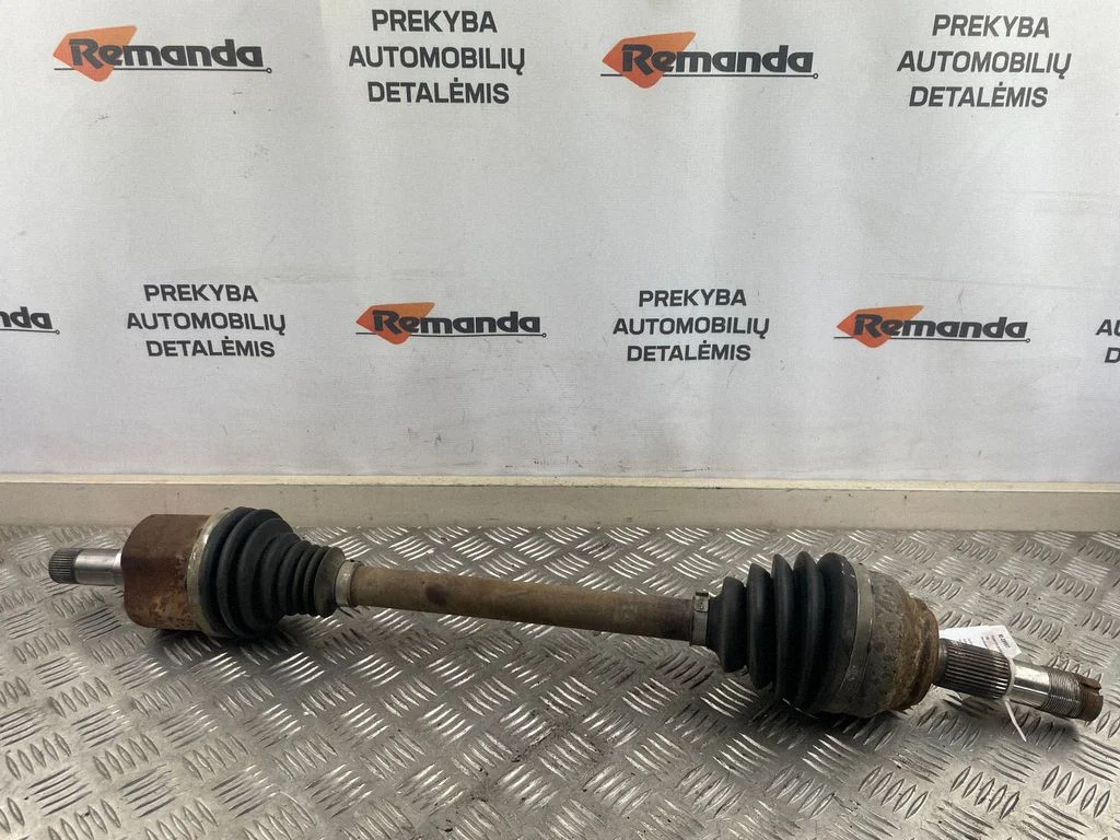 Front driveshaft 01369961080