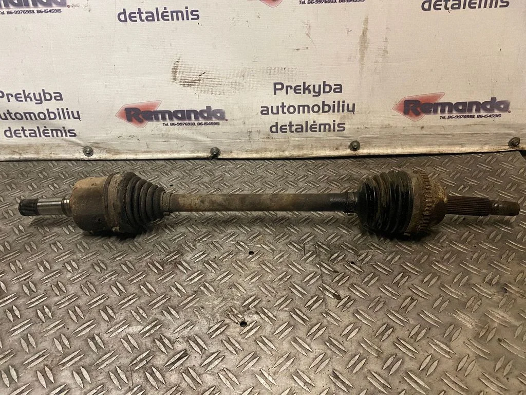 Priekinis pusašis