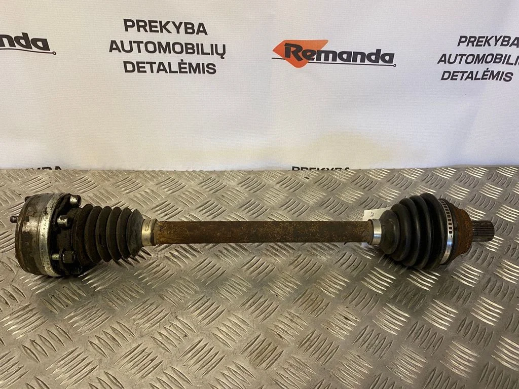 Priekšējā pusass – priekšējā kreisā