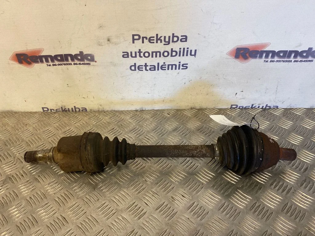 Priekinis pusašis