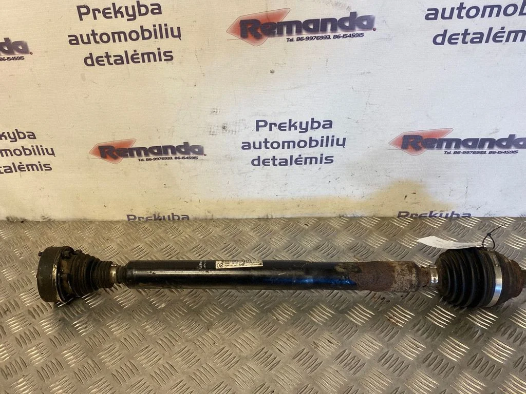 Priekšējā pusass 1Q0407272