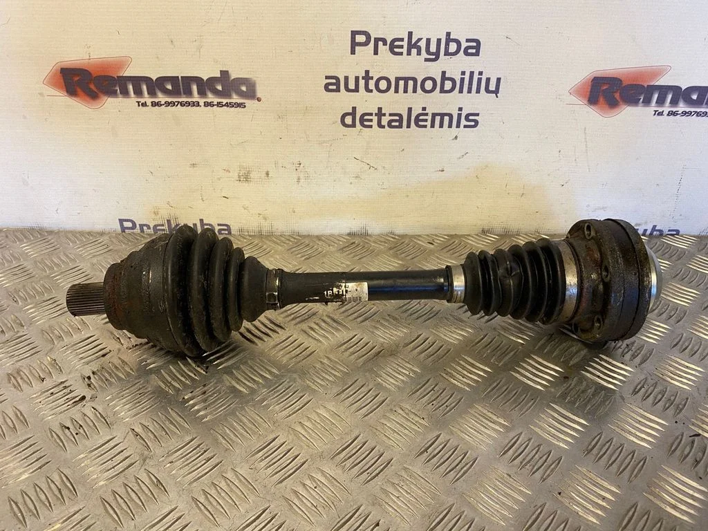 Front driveshaft – front left