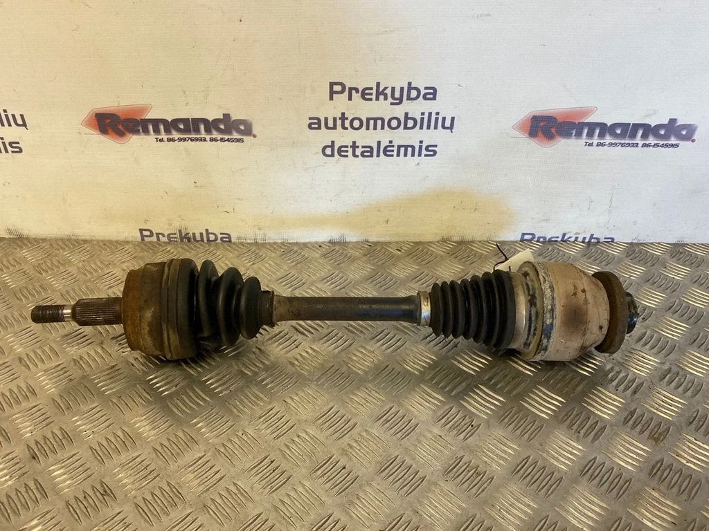 Front driveshaft – front left