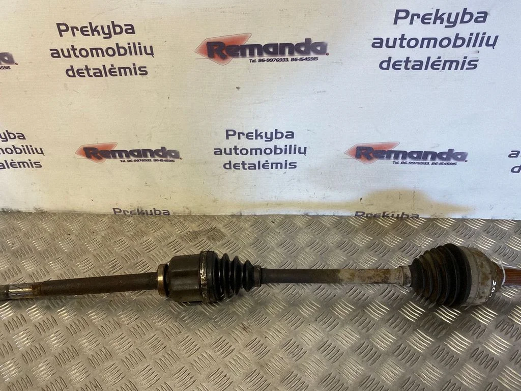 Front driveshaft – front right