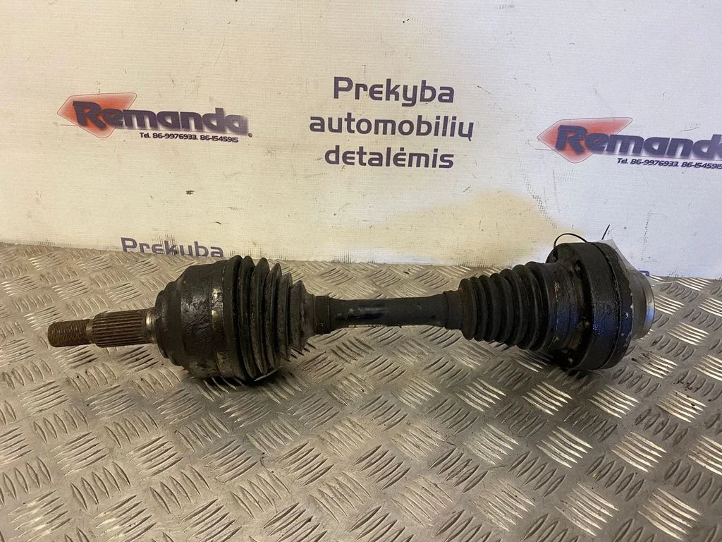 Priekinis pusašis