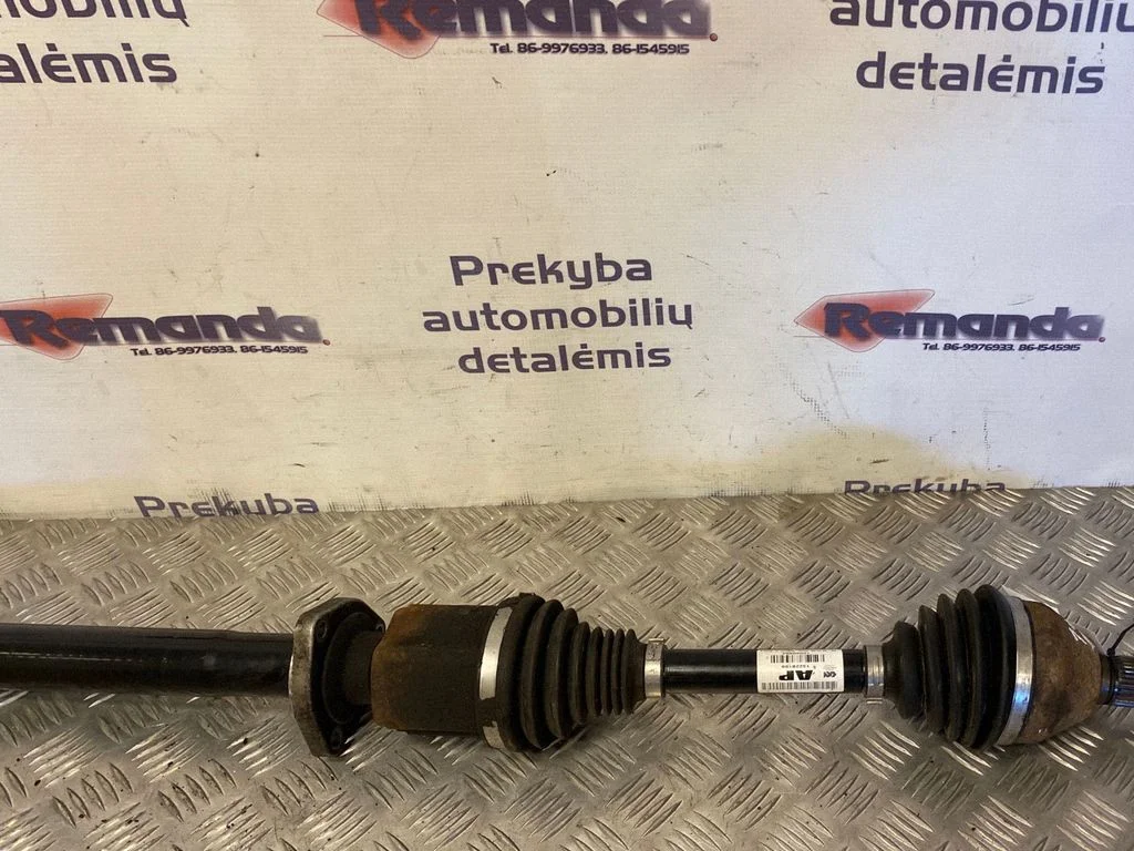 Półoś przednia 13228199