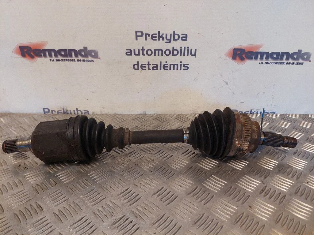 Priekinis pusašis