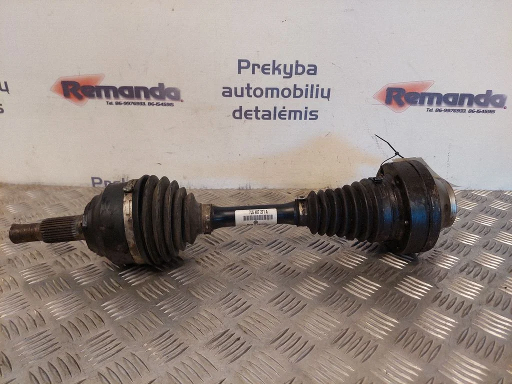Priekinis pusašis