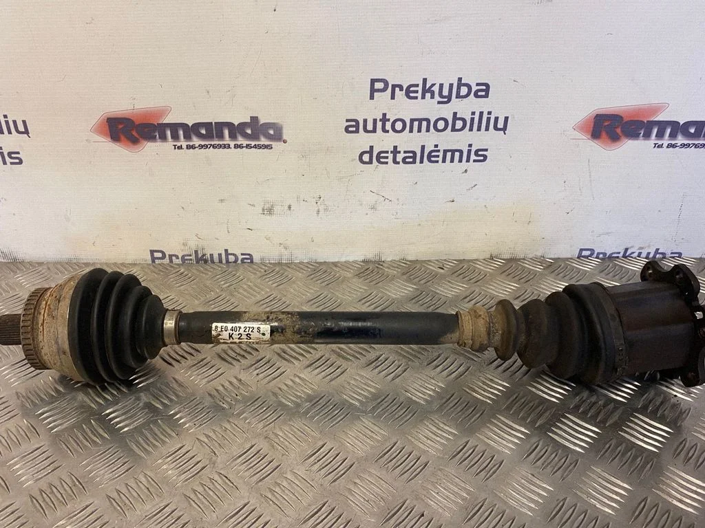 Eesmine pooltelg – Audi A4 S4 B6 8E 8H (2001-2005)