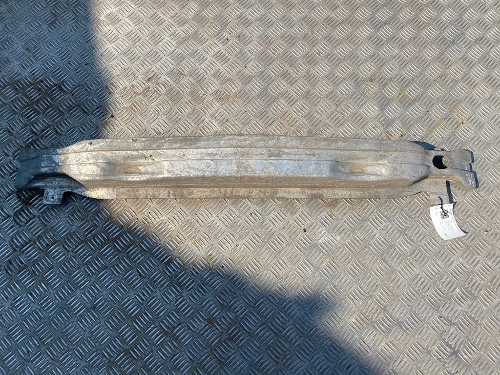 Front bumper cross member