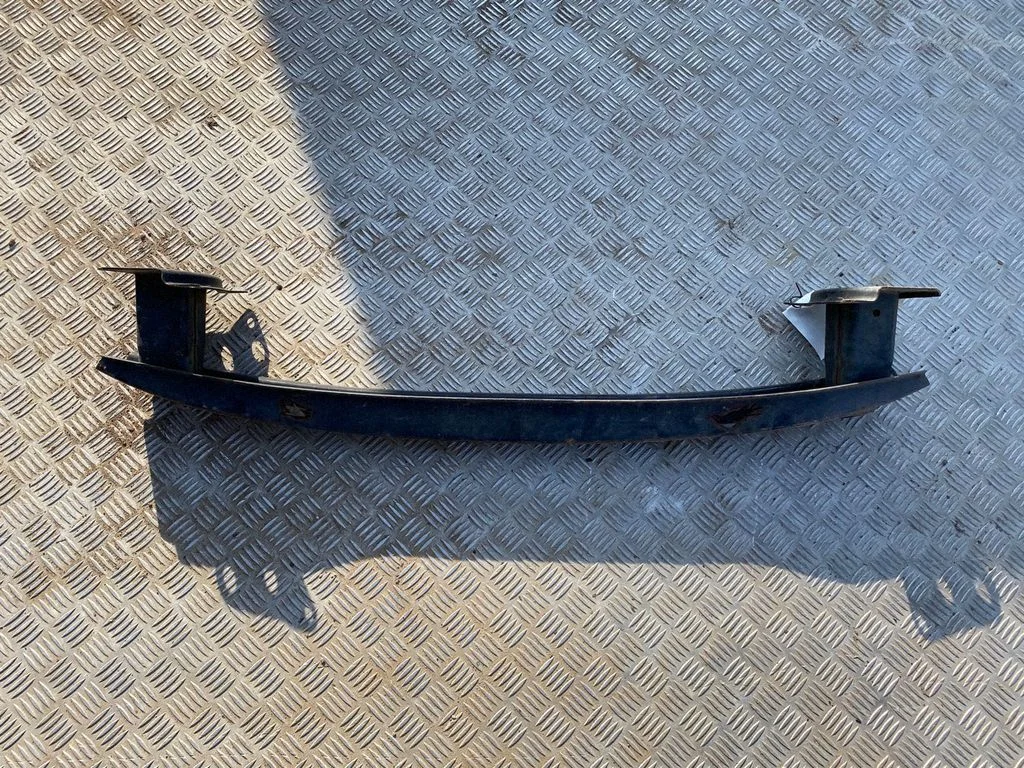 Front bumper cross member