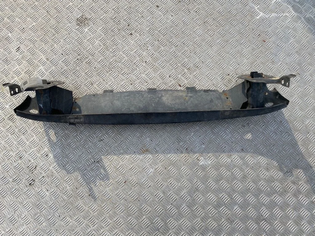 Front bumper cross member