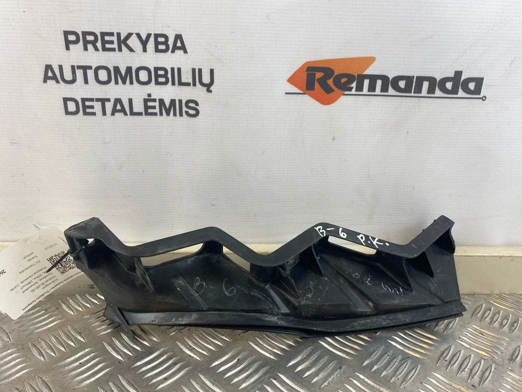 Esistange kinnitusklamber 3C0807889
