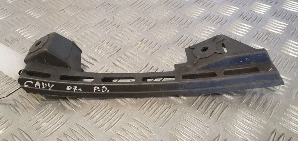 Front bumper mounting bracket 1T0807890