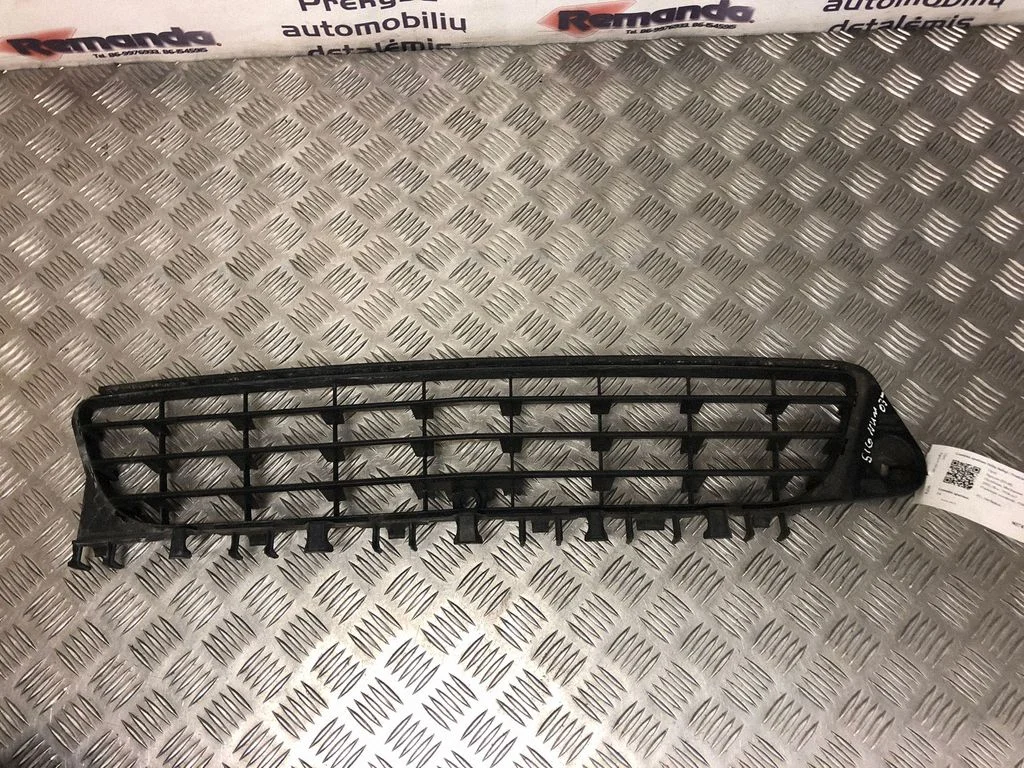 Front bumper lower grill – Opel Signum (2003-2008)