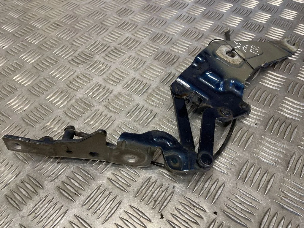 Motora pārsega eņģe (-es) – BMW X5 E70 (2006-2013)