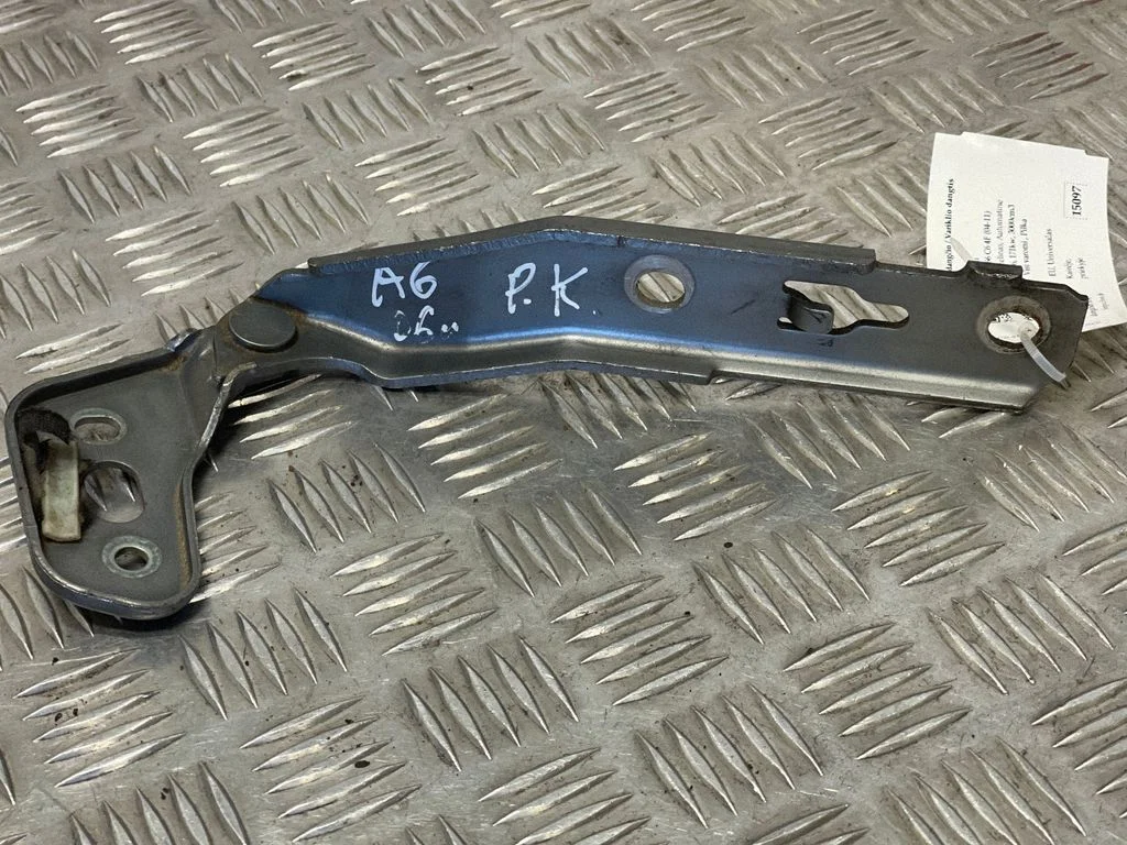 Engine bonnet/hood hinges 4F0823301