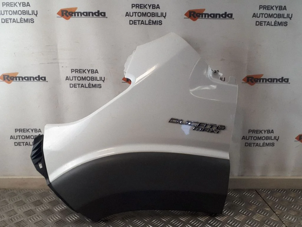 Fender – front left