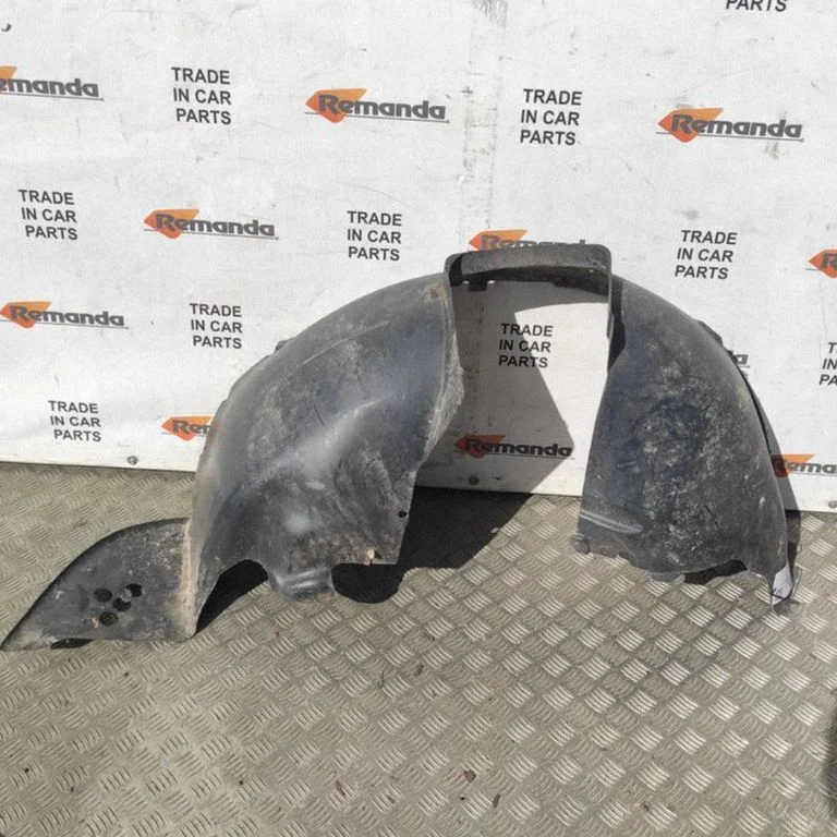 Front wheel arch liner splash guards 7E0809962