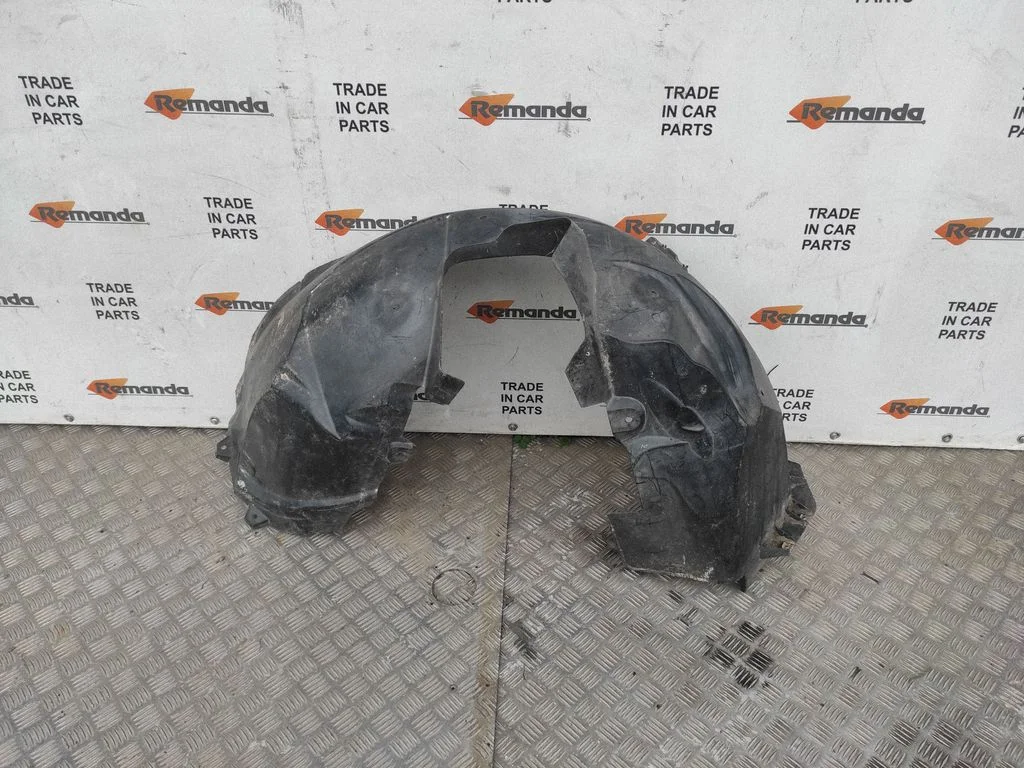 Front wheel arch liner splash guards – front left