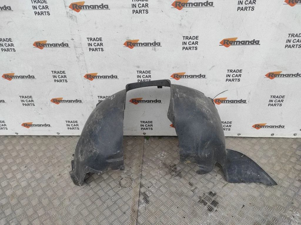Front wheel arch liner splash guards 7H0809961B