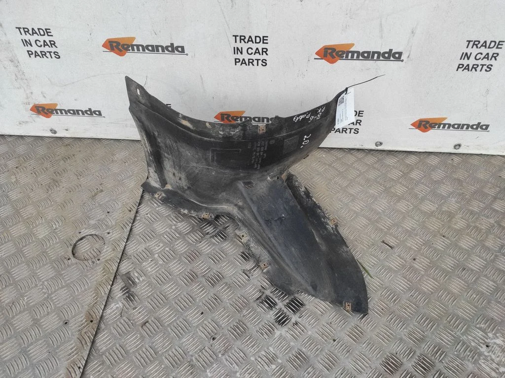 Front wheel arch liner splash guards 3C0805911B