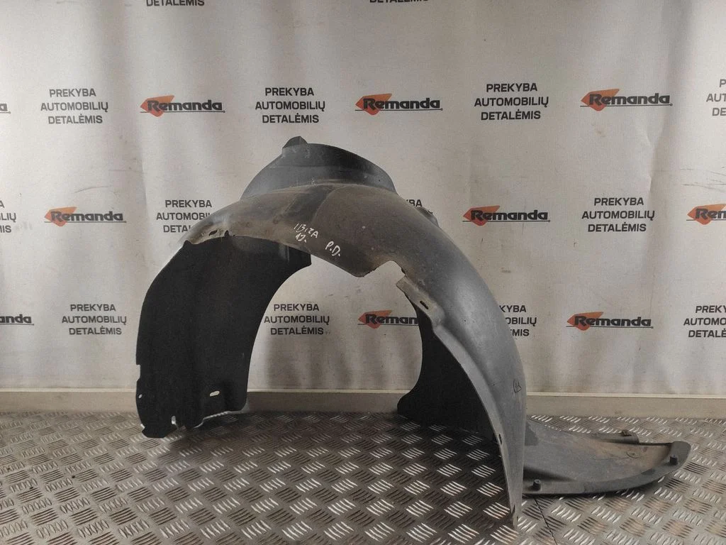 Front wheel arch liner splash guards 6J0809958